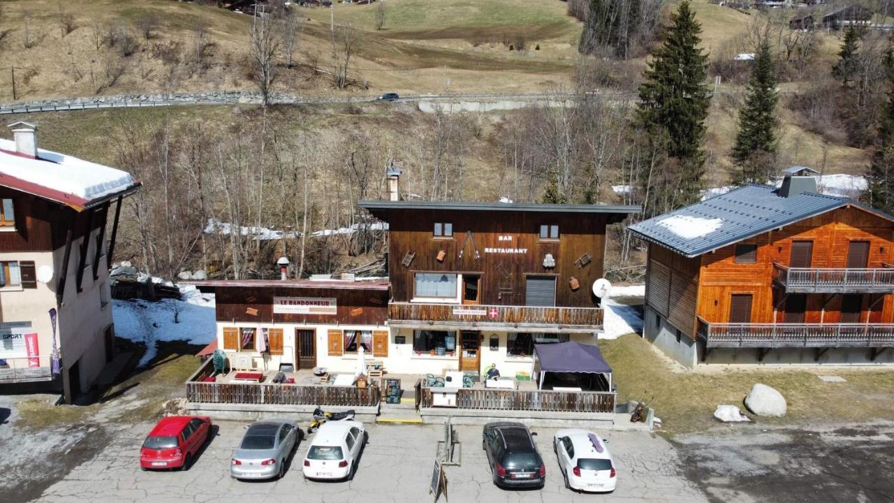Le Randonneur Apartment *